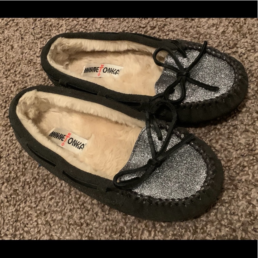 Minnetonka Gray Cally Moccasin Slippers 6